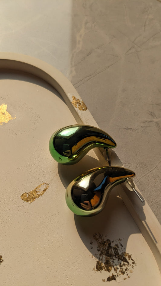 GOLDEN AND GREEN RAINDROP EARRINGS