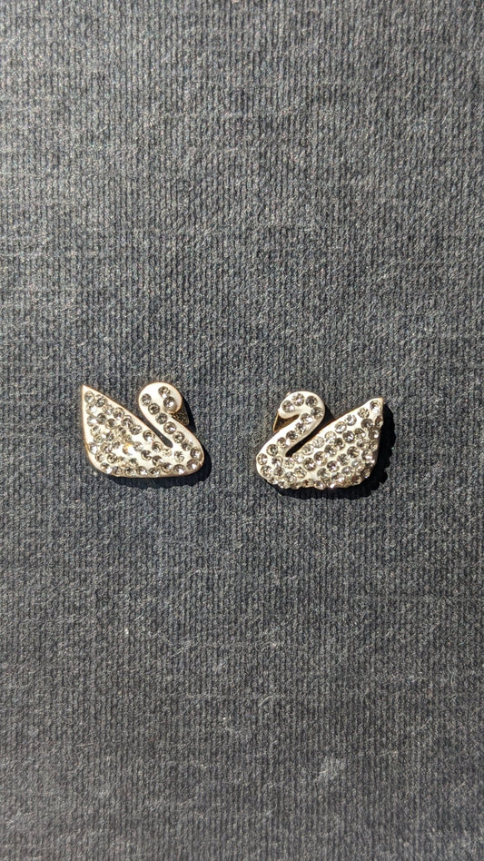 WHITE SWAN EARSTUDS - SIFARA JEWELS