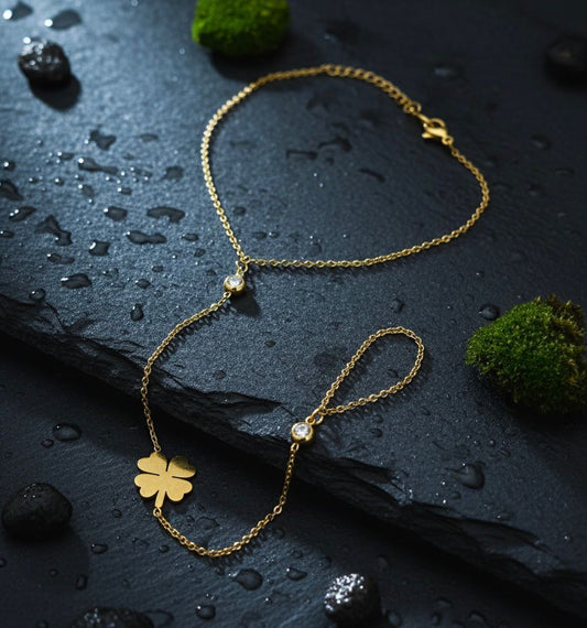 Clover Charm Hand Chain