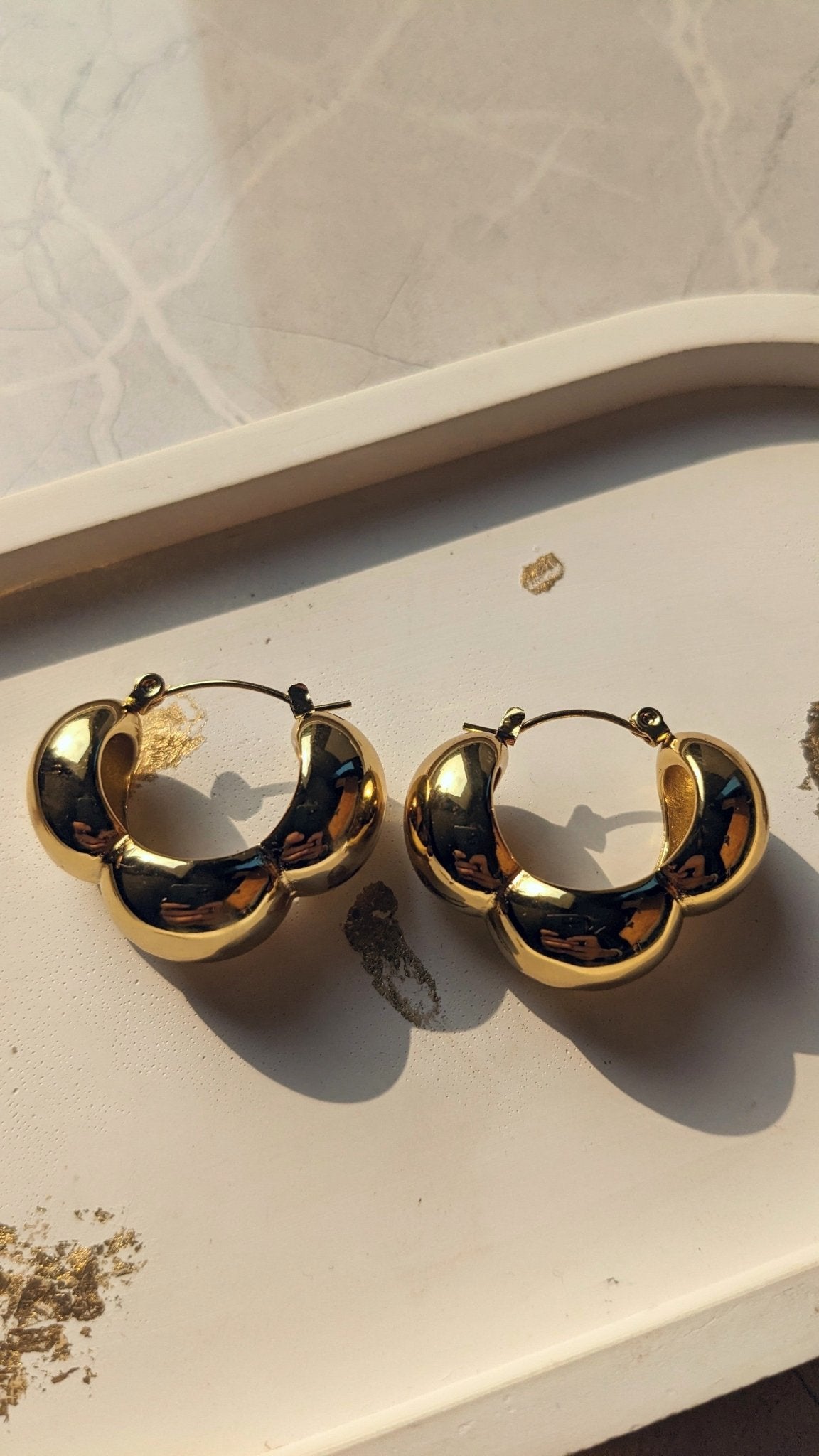 PUFF CLOUD HOOP EARRINGS - SIFARA JEWELS