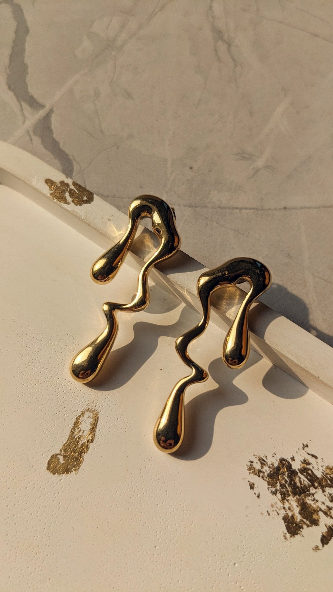 MELTED GOLD EARRINGS STAINLESS STEEL - SIFARA JEWELS