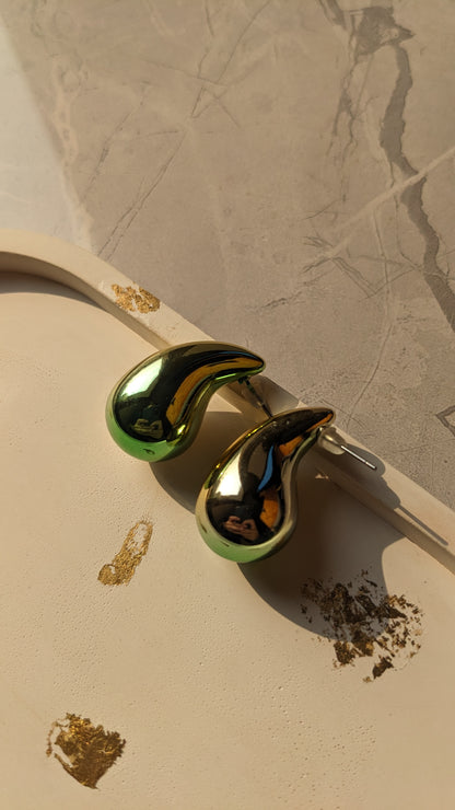 GOLDEN AND GREEN RAINDROP EARRINGS