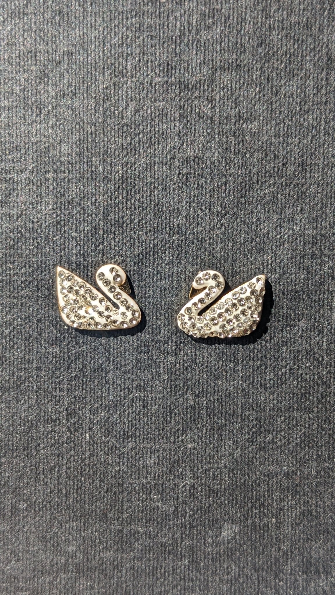 WHITE SWAN EARSTUDS - SIFARA JEWELS