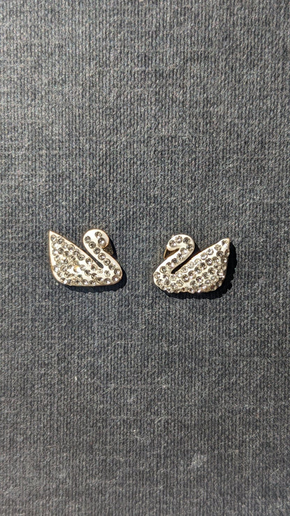 WHITE SWAN EARSTUDS - SIFARA JEWELS