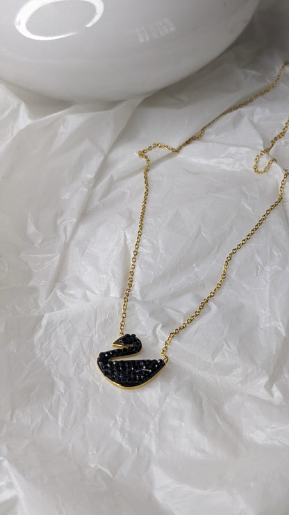 BLACK SWAN PENDANT