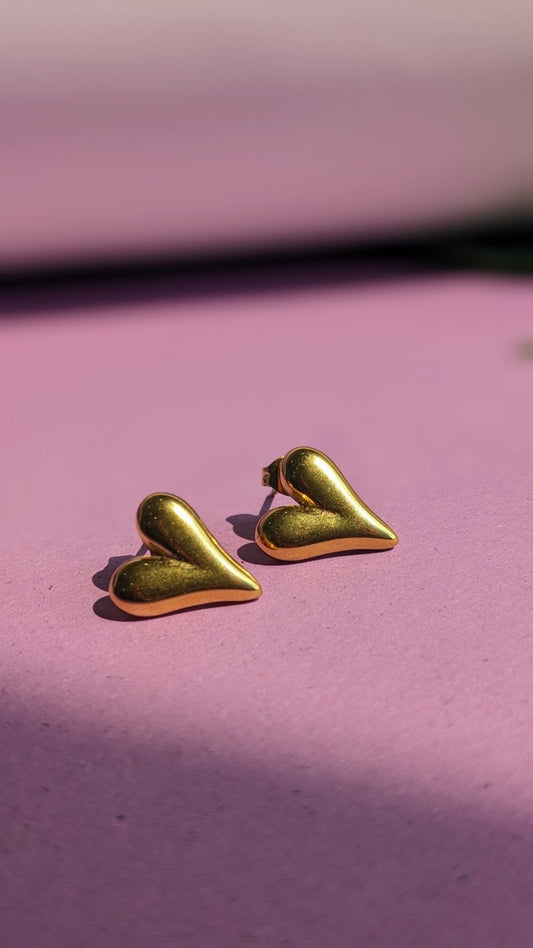 Gold Heart Shaped Ear Studs - SIFARA JEWELS
