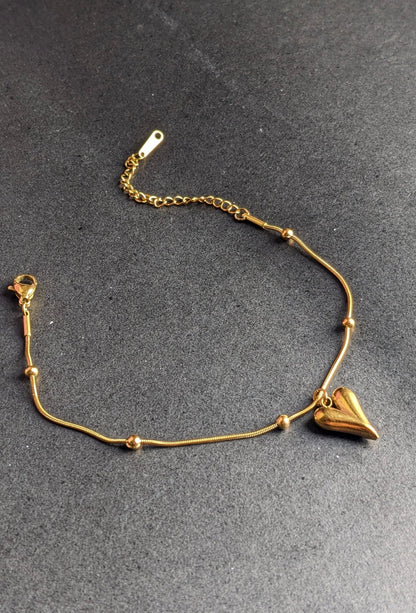 Stainless Steel Heart Charm Bracelet - SIFARA JEWELS