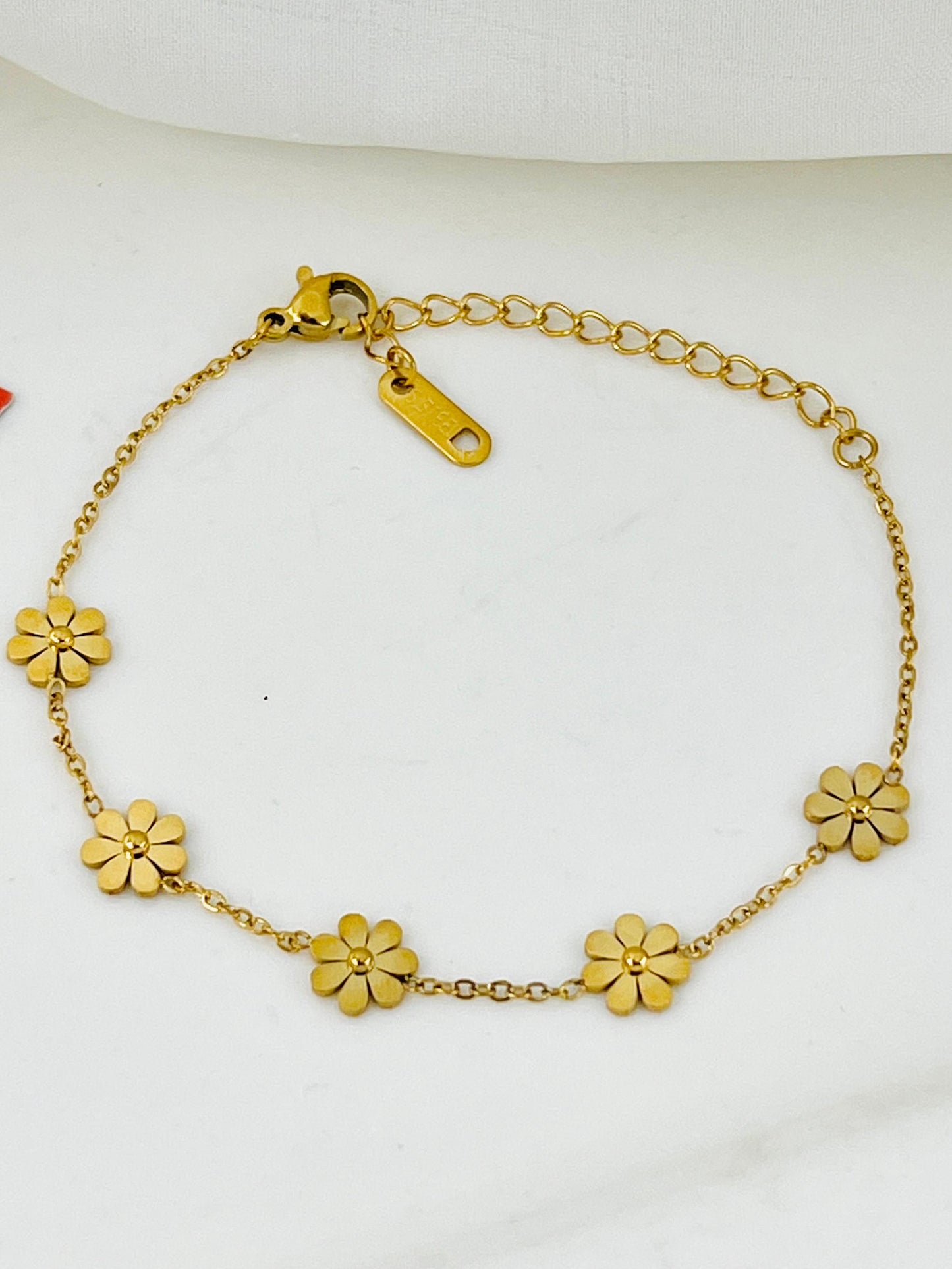 Stainless Steel Daisy Bracelet