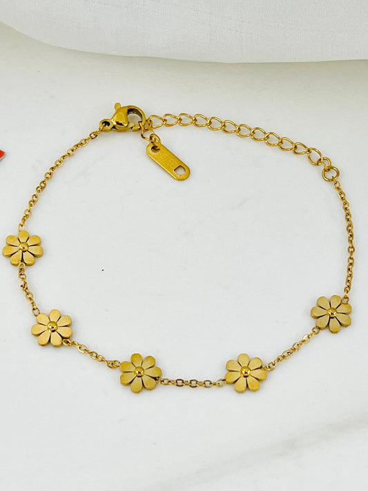 Stainless Steel Daisy Bracelet