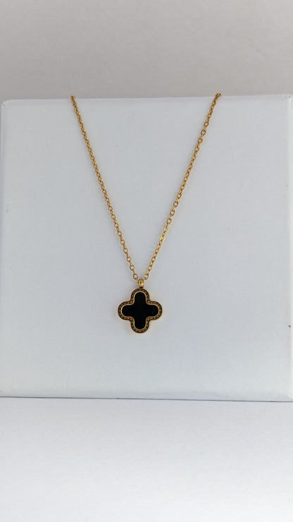 BLACK CLOVER PENDANT - SIFARA JEWELS
