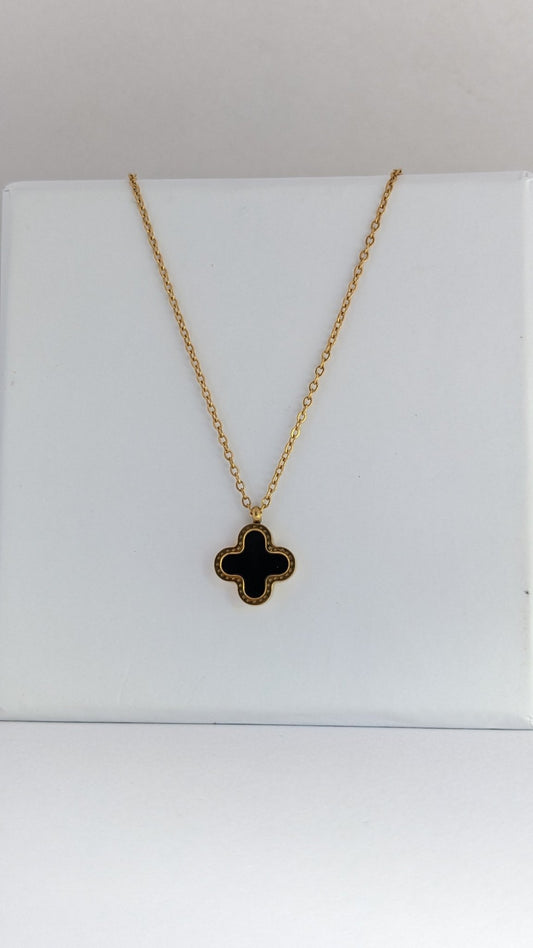 BLACK CLOVER PENDANT - SIFARA JEWELS