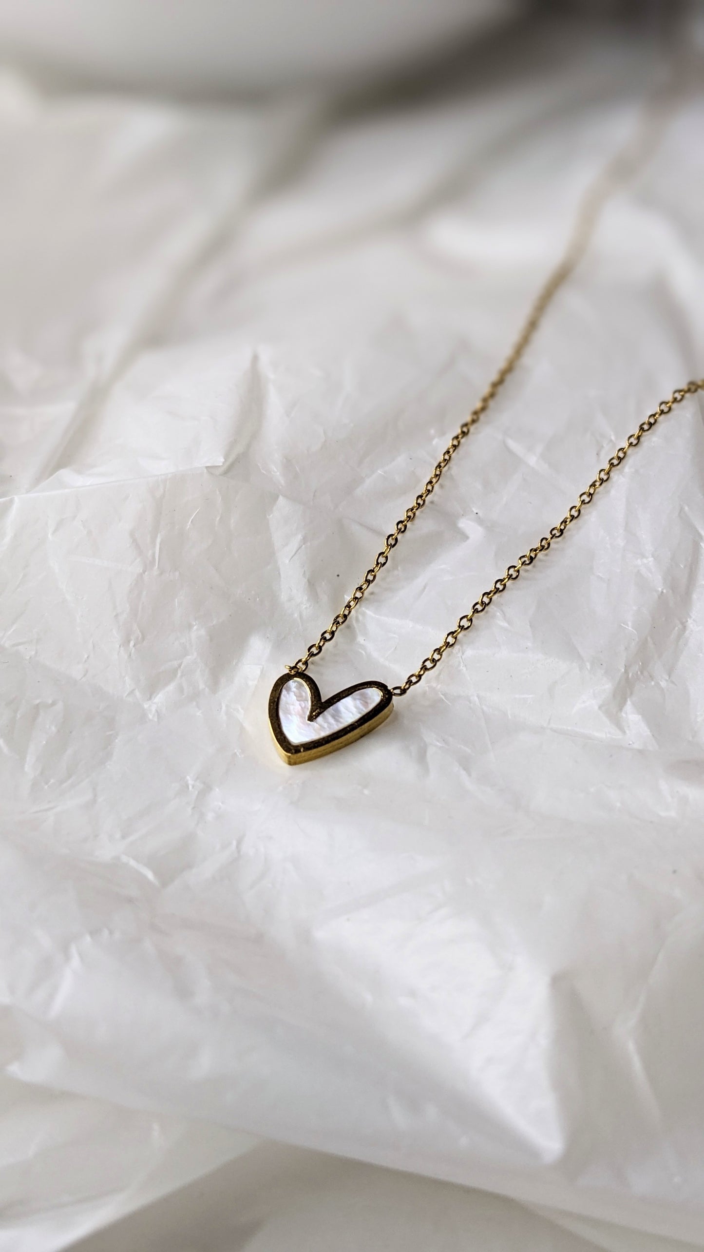 WHITE HEART PENDANT
