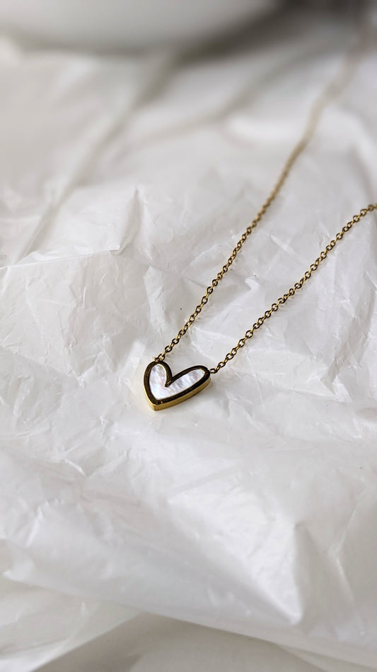 WHITE HEART PENDANT